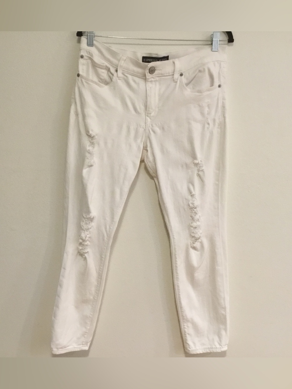 🤍 Express Distressed White Skinny Jeans – Size 10 Petite (10P) 🤍